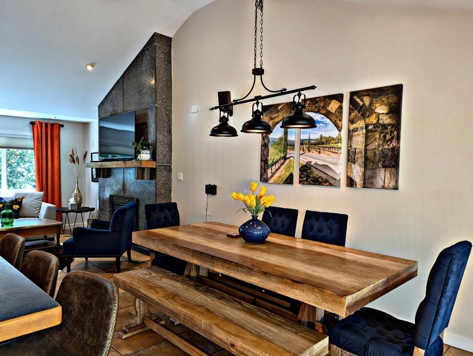 Holiday home Serene Waterfront Escape With Pool, Hot Tub & Breathtaking Views - Pet Friendly
