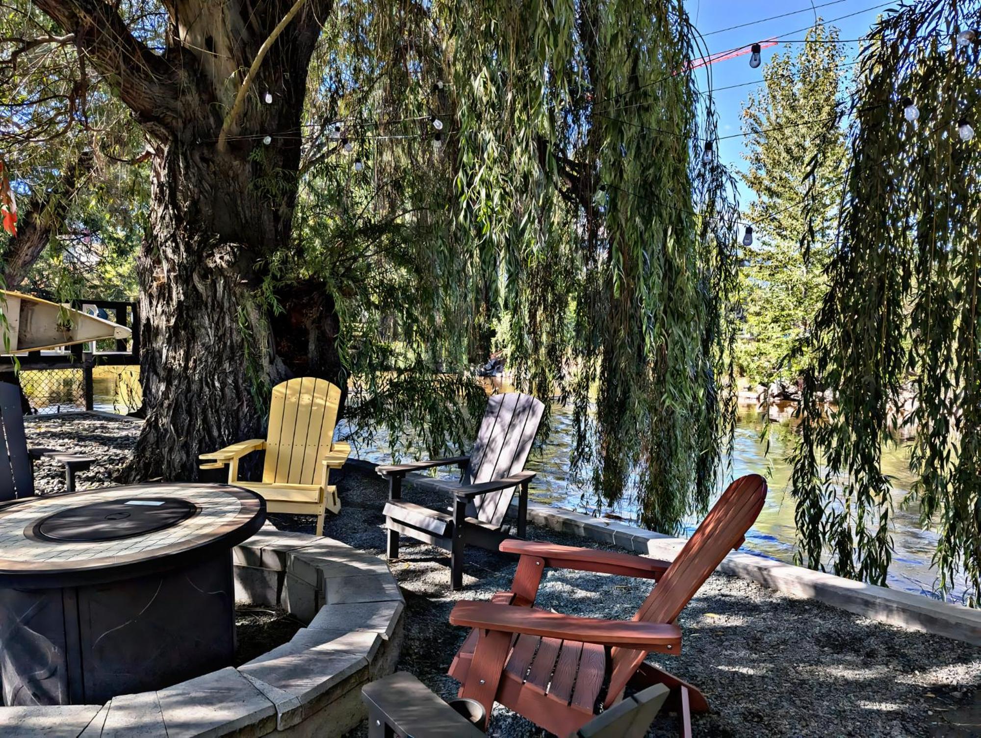 Holiday home Serene Waterfront Escape With Pool, Hot Tub & Breathtaking Views - Pet Friendly *